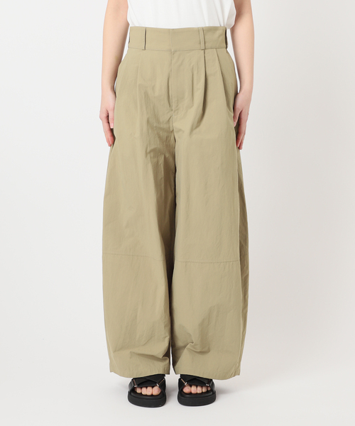 JOURNAL STANDARD(ジャーナルスタンダード)の「マットクロスコクーンワイドパンツ(その他パンツ・レディース・ベージュ/ブラック・38/36)」の4枚目の写真