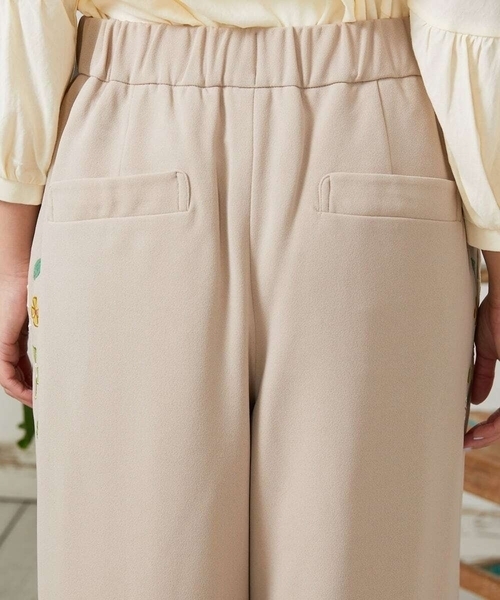 Jocomomola（ホコモモラ）の「El Rucio フラワーアップリケポンチパンツ［オケージョン/セレモニー］（その他パンツ・レディース・グリーン/ベージュ・42）」の18枚目の写真