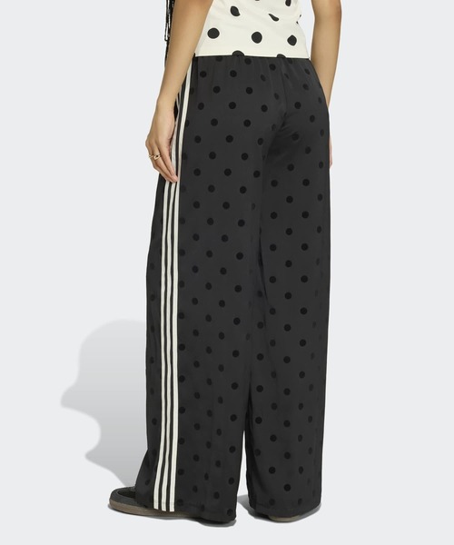 adidas(アディダス)の「サテン 水玉模様 ワイドレッグパンツ / ドット / アディダスオリジナルス adidas Originals(その他パンツ・レディース・ブラック/ブルー・XX-LARGE/SMALL/MEDIUM/LARGE/X-LARGE/3XL)」の3枚目の写真