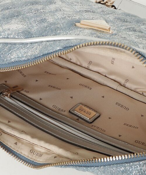 Guess（ゲス）の「GIULLY II Shoulder Satchel（ショルダーバッグ・レディース・ライトブルー・ONE SIZE）」の3枚目の写真
