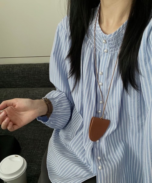 AsheKsha（アシクシャ）の「ストライプシャツ・ルーズフィットトップス（シャツ/ブラウス・レディース・ブルー・M）」の2枚目の写真