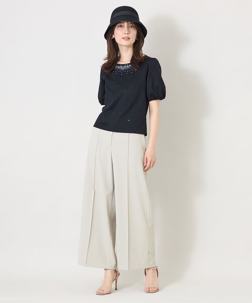 TO BE CHIC(トゥー ビー シック)の「ビジュー&ホットフィックス カットソー(Tシャツ/カットソー・レディース・オフホワイト/ブラック/ネイビー/ピンク系その他2・40)」の17枚目の写真