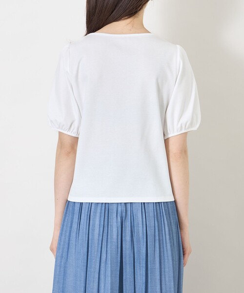 TO BE CHIC(トゥー ビー シック)の「ビジュー&ホットフィックス カットソー(Tシャツ/カットソー・レディース・オフホワイト/ブラック/ネイビー/ピンク系その他2・40)」の10枚目の写真