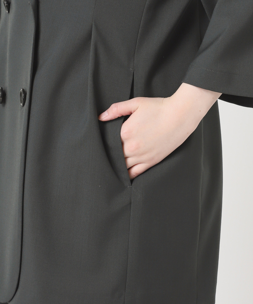 journal standard L'essage(ジャーナルスタンダードレサージュ)の「《セットアップ可》POPLIN タックジャケット(その他アウター・レディース・チャコールグレー/ベージュ・FREE)」の3枚目の写真