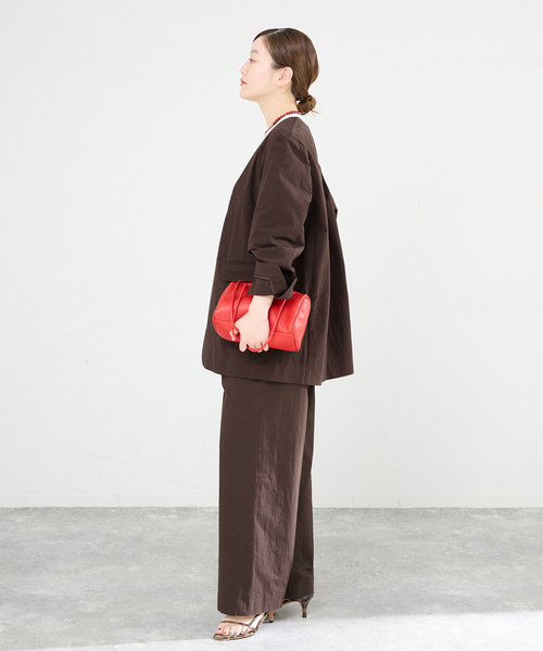 IENA(イエナ)の「《一部カラー店舗限定》ウォッシャブルコットンサブレイージースラックス(スラックス・レディース・ブラウン/ブラック・38/36)」の4枚目の写真
