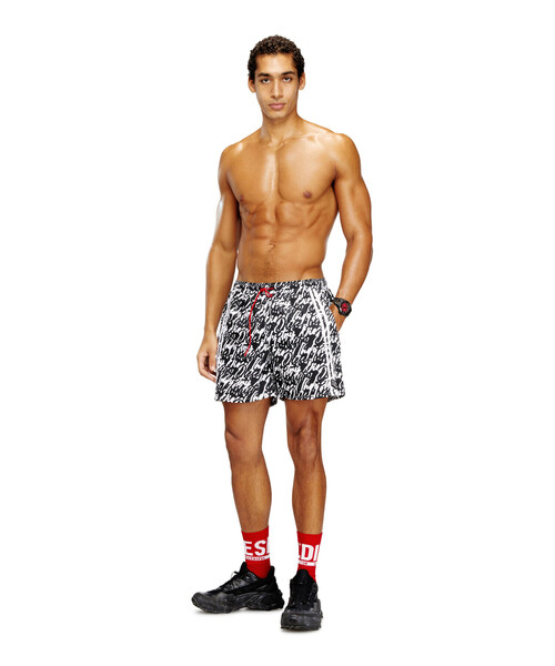 DIESEL(ディーゼル)の「メンズ スイムパンツ SOCCER-41-D-POP(水着・メンズ・ブラック系その他・LARGE/SMALL/MEDIUM/X-LARGE)」の4枚目の写真