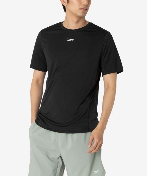 Reebok(リーボック)の「ラン Tシャツ / ID RUN T-SHIRT(Tシャツ/カットソー・メンズ・ホワイト/ブラック/ブルー・X-LARGE/SMALL/MEDIUM/LARGE)」の2枚目の写真