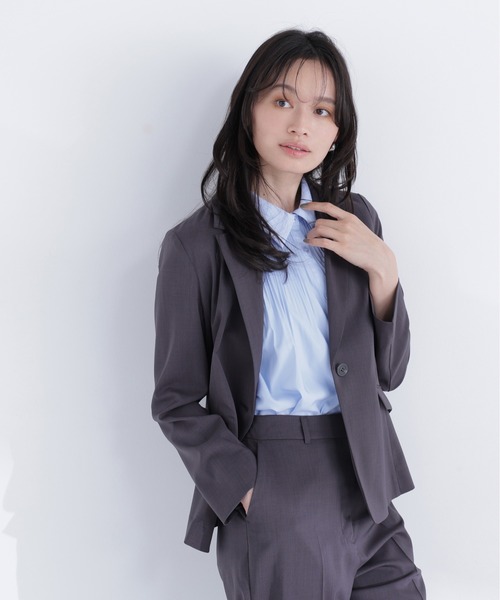 NATURAL BEAUTY BASIC（ナチュラルビューティーベーシック）の「サマードライタッチ SETUP テーラードジャケット（テーラードジャケット・レディース・チャコールグレー/ベージュ/ブラウン・MEDIUM/SMALL）」の16枚目の写真