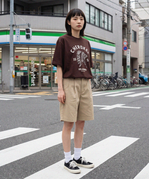 MODERMENT（モダーメント）の「ノーマルオーバーサイズ チェロキー 半袖Tシャツ [ブラウン]（Tシャツ/カットソー・レディース・その他・1/2）」の2枚目の写真