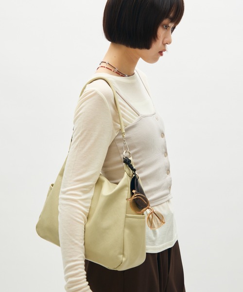full/fill.(フルフィル)の「side pocket two handle bag / サイドポケット2ハンドルバッグ(ショルダーバッグ・レディース・ブラック/グリーン・FREE)」の14枚目の写真