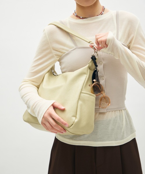 full/fill.(フルフィル)の「side pocket two handle bag / サイドポケット2ハンドルバッグ(ショルダーバッグ・レディース・ブラック/グリーン・FREE)」の15枚目の写真