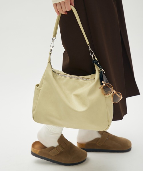 full/fill.(フルフィル)の「side pocket two handle bag / サイドポケット2ハンドルバッグ(ショルダーバッグ・レディース・ブラック/グリーン・FREE)」の13枚目の写真