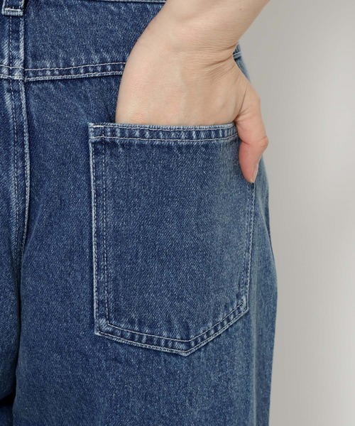 mysty woman(ミスティウーマン)の「フリルデザインデニムパンツ 826865(デニムパンツ・レディース・インディゴブルー/ライトブルー・SMALL/MEDIUM)」の12枚目の写真
