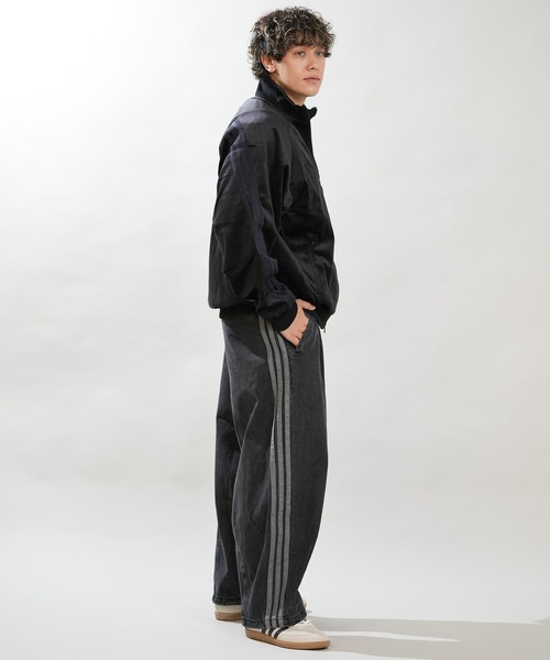 adidas(アディダス)の「adidas/アディダス ロングパンツ デニム トラックパンツ Gパン スタジアム オーバーサイズフィット デニム フルレングス オープンヘム トラックパンツ セットアップ対応 M1919(デニムパンツ・メンズ・ライトインディゴブルー/ブラック・M/L/XL)」の7枚目の写真