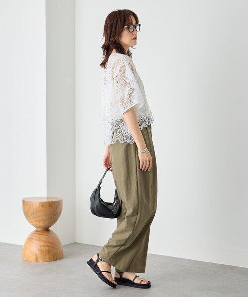 RIVE DROITE(リヴドロワ)の「【主役級ブラウス】スカラップレースブラウス (夏服/半袖/シアートップス)(シャツ/ブラウス・レディース・ブラック/ホワイト・FREE)」の5枚目の写真