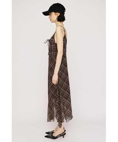 SLY(スライ)の「HANDKERCHIEF HEM CAMI DRESS ハンカチーフヘムキャミドレス 春服 夏服(ワンピース・レディース・ブラウン系その他2/ネイビー系/ブラック系その他2・FREE)」の16枚目の写真