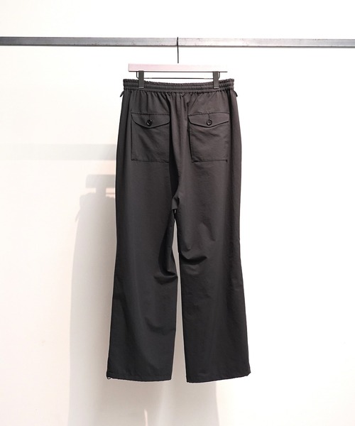 TROVE(トローヴ)の「TROVE / COOL DOTS PLAY PANTS(カーゴパンツ・メンズ・グレー/ブラック・1/3)」の7枚目の写真