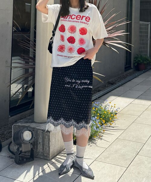 CIAOPANIC(チャオパニック)の「ドット柄サテン刺繍Iラインスカート(スカート・レディース・ブラック/ホワイト/ブルー・ONE SIZE)」の16枚目の写真