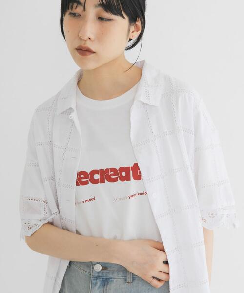 KBF(ケイビーエフ)の「ロゴプリントTEE(Tシャツ/カットソー・レディース・アイボリー/オフホワイト/チャコールグレー・ONE)」の5枚目の写真