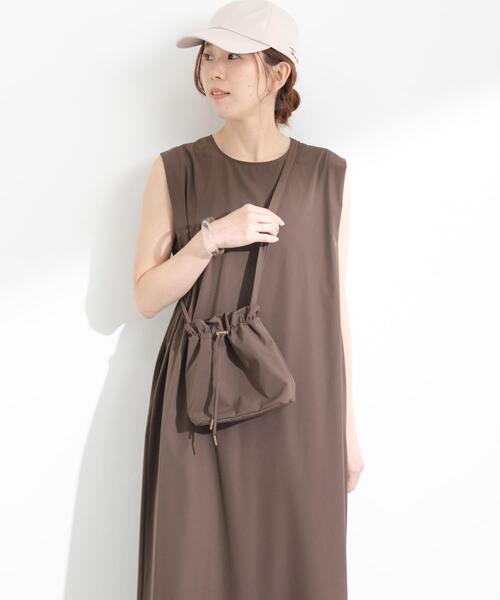 URBAN RESEARCH Sonny Label(アーバンリサーチサニーレーベル)の「SLAB ワンピース バッグSET(ワンピース・レディース・ブラウン/ブラック・FREE)」の16枚目の写真