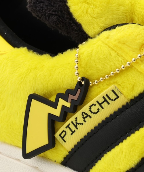 adidas(アディダス)の「adidas POKEMON SUPERSTAR II / アディダス ポケモン スーパースター II(スニーカー・メンズ・イエロー・24.5cm/24.0cm/23.5cm/23.0cm/29.0cm/28.5cm/28.0cm/27.5cm/27.0cm/26.5cm/26.0cm/25.5cm/25.0cm)」の7枚目の写真