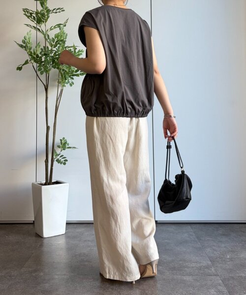 Jena espace merveilleux(ジェナ エスパスメルヴェイユ)の「【PalinkA/パリンカ】フロントギャザーカットソー(Tシャツ/カットソー・レディース・ベージュ/チャコールグレー/アイボリー・FREE)」の15枚目の写真