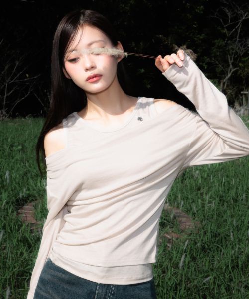 ROSEFRANTZ（ロゼフランツ）の「Layered Shirring Long Sleeve [Beige]（Tシャツ/カットソー・レディース・Beige・OS）」の6枚目の写真