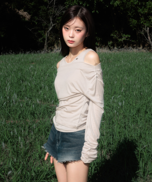 ROSEFRANTZ（ロゼフランツ）の「Layered Shirring Long Sleeve [Beige]（Tシャツ/カットソー・レディース・Beige・OS）」の10枚目の写真