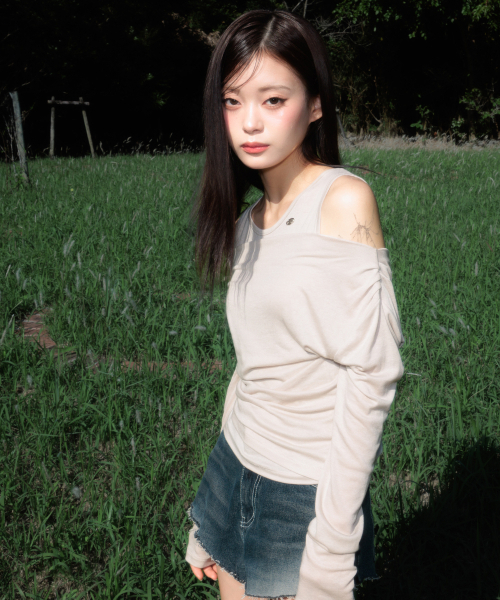 ROSEFRANTZ（ロゼフランツ）の「Layered Shirring Long Sleeve [Beige]（Tシャツ/カットソー・レディース・Beige・OS）」の12枚目の写真