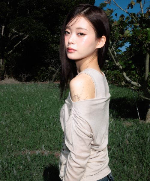 ROSEFRANTZ（ロゼフランツ）の「Layered Shirring Long Sleeve [Beige]（Tシャツ/カットソー・レディース・Beige・OS）」の13枚目の写真