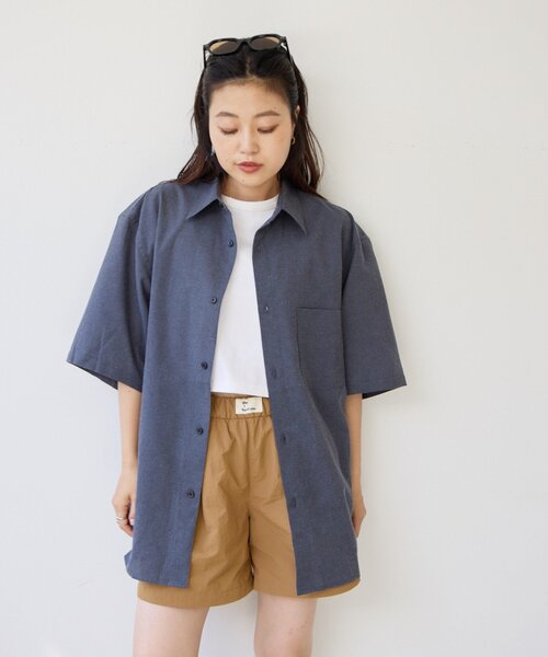 CIAOPANIC TYPY（チャオパニックティピー）の「【UNISEX】織りワッフルレギュラーカラーシャツ（シャツ/ブラウス・レディース・チャコールグレー/ベージュ・MEDIUM/LARGE）」の2枚目の写真
