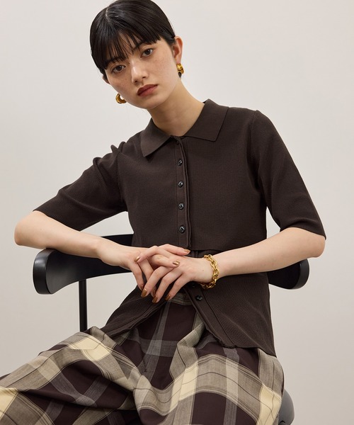 ADAM ET ROPE'(アダムエロペ)の「ミニカーディガンセットニットジレトップス(Tシャツ/カットソー・レディース・ブラック/ダークブラウン/ブルー系その他4・FREE)」の1枚目の写真