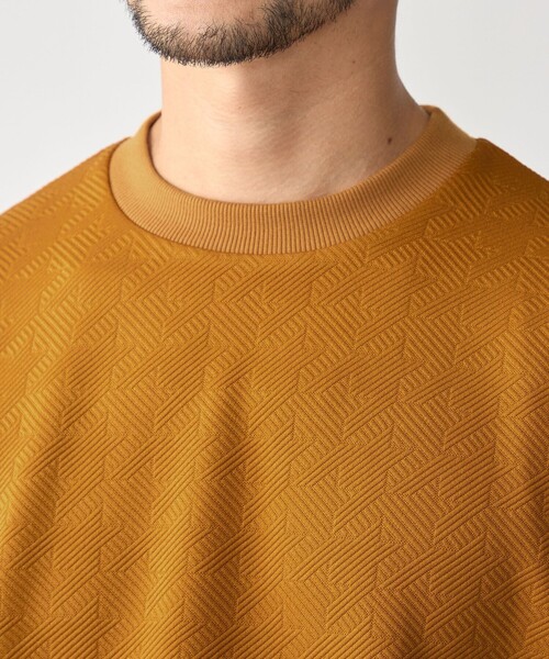 SHIPS(シップス)の「SHIPS: ハウンドトゥース 膨れ ジャカード ショートスリーブ Tシャツ(Tシャツ/カットソー・メンズ・グレー/イエロー系/ブラック/ホワイト・MEDIUM/X-LARGE/SMALL/LARGE)」の4枚目の写真