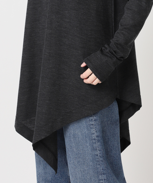 Uhr(ウーア)の「Uhr/ウーア Wool Asymmetry Turtleneck Long Tee タートルネックロングT(ニット/セーター・レディース・チャコールグレー/ベージュ/アイボリー・FREE)」の17枚目の写真