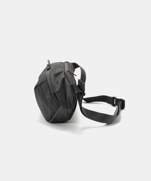THE NORTH FACE（ザノースフェイス）の「《追加2》THE NORTH FACE/ノースフェイス Orion NM72355（ボディバッグ/ウエストポーチ・レディース・ライトグレー/ブラウン・FREE）」の8枚目の写真