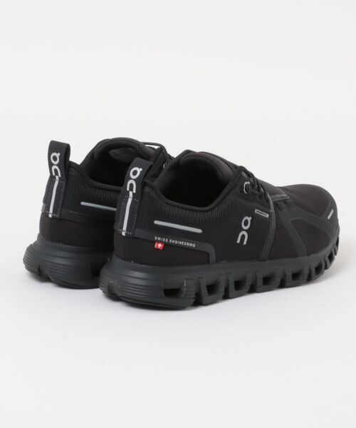 On（オン）の「【On】3WF10051043 Cloud 6 WP（スニーカー・レディース・ブラック・23/24/25/24.5/23.5）」の2枚目の写真