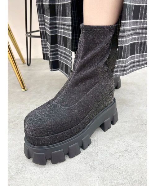 EVRIS(エヴリス)の「ストレッチフィットプラットフォームブーツ(ブーツ・レディース・ブラック/その他1・SMALL/MEDIUM/LARGE)」の14枚目の写真