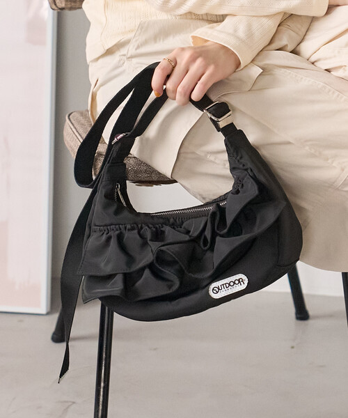 OUTDOOR PRODUCTS（アウトドアプロダクツ）の「OUTDOOR PRODUCTS × FREAK'S STORE/アウトドアプロダクツ 2WAY ナイロンフリルショルダーバッグ（ショルダーバッグ・レディース・オフホワイト/ブラック・ONE SIZE）」の10枚目の写真