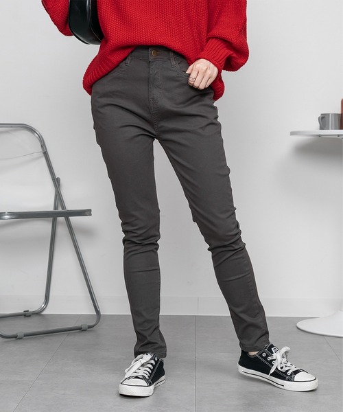 ElegChic(エレグシック)の「美脚スキニーパンツ(その他パンツ・レディース・ブルー系その他2/ネイビー系/カーキ/ホワイト系その他/チャコールグレー/ブルー系その他/ブラック/ベージュ系その他/ブルー/カーキ系/グレー系その他/ダークネイビー/ホワイト系その他2/ベージュ/ライトブルー/ネイビー系1/ブラック系その他/ネイビー・L/M/XXL/XL/4L)」の7枚目の写真