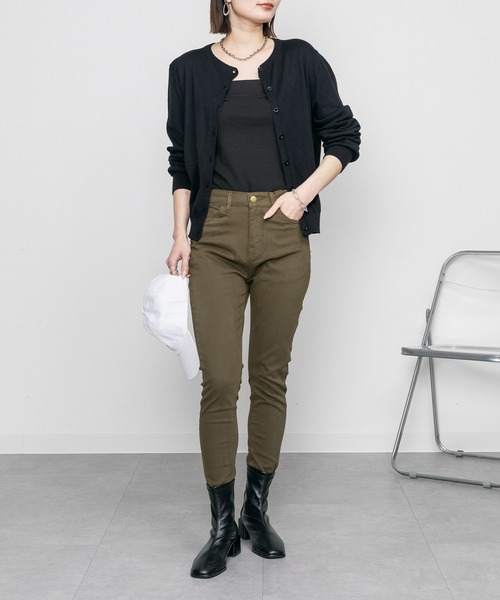 ElegChic(エレグシック)の「美脚スキニーパンツ(その他パンツ・レディース・ブルー系その他2/ネイビー系/カーキ/ホワイト系その他/チャコールグレー/ブルー系その他/ブラック/ベージュ系その他/ブルー/カーキ系/グレー系その他/ダークネイビー/ホワイト系その他2/ベージュ/ライトブルー/ネイビー系1/ブラック系その他/ネイビー・L/M/XXL/XL/4L)」の10枚目の写真
