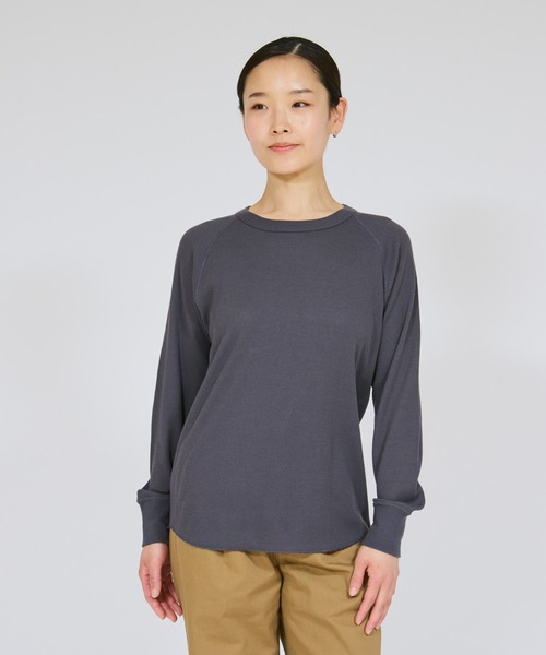 HANES（ヘインズ）の「【Hanes/ヘインズ】レディース Thermal for HER ロングスリーブTシャツ（Tシャツ/カットソー・レディース・オフホワイト/レッド/グレー系・LARGE/MEDIUM）」の2枚目の写真