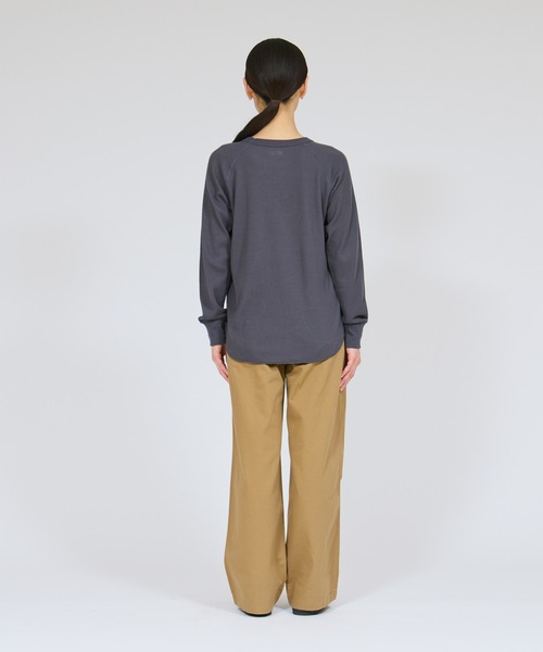 HANES（ヘインズ）の「【Hanes/ヘインズ】レディース Thermal for HER ロングスリーブTシャツ（Tシャツ/カットソー・レディース・オフホワイト/レッド/グレー系・LARGE/MEDIUM）」の14枚目の写真