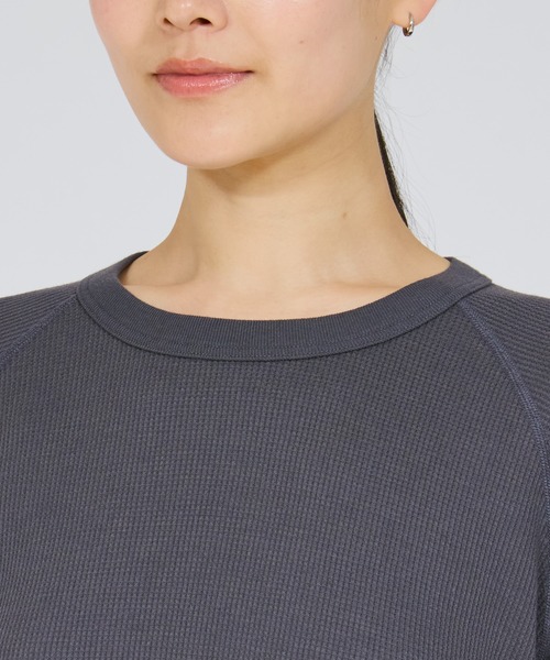 HANES（ヘインズ）の「【Hanes/ヘインズ】レディース Thermal for HER ロングスリーブTシャツ（Tシャツ/カットソー・レディース・オフホワイト/レッド/グレー系・LARGE/MEDIUM）」の15枚目の写真