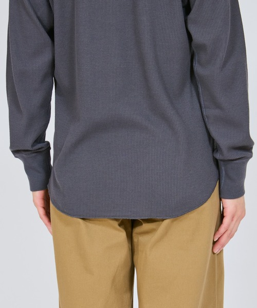 HANES（ヘインズ）の「【Hanes/ヘインズ】レディース Thermal for HER ロングスリーブTシャツ（Tシャツ/カットソー・レディース・オフホワイト/レッド/グレー系・LARGE/MEDIUM）」の20枚目の写真
