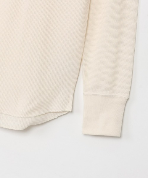 HANES（ヘインズ）の「【Hanes/ヘインズ】レディース Thermal for HER ロングスリーブTシャツ（Tシャツ/カットソー・レディース・オフホワイト/レッド/グレー系・LARGE/MEDIUM）」の6枚目の写真