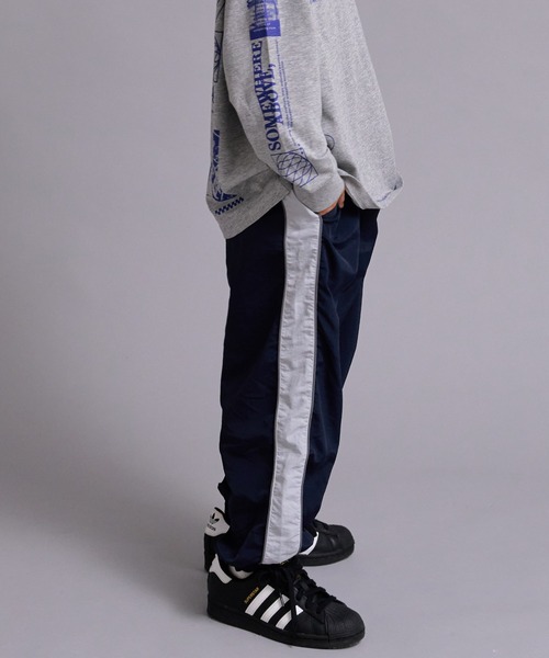 PAIRMANON STREET（ペアマノンストリート）の「【90-160cm】 【撥水機能】 ナイロン パンツ 配色 ライン デザイン 【PAIRMANON STREET】（その他パンツ・キッズ・ベージュ/チャコールグレー/パープル/ネイビー・140/100/150/110/130/120/90/160）」の15枚目の写真