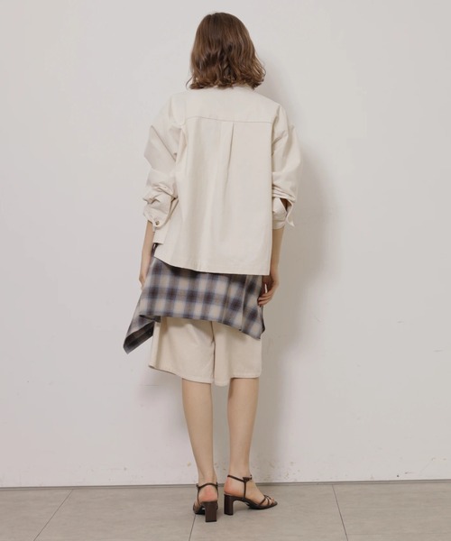 CADUNE(カデュネ)の「コーデュロイハーフパンツ(その他パンツ・レディース・オフホワイト/ブラウン・38/36)」の4枚目の写真