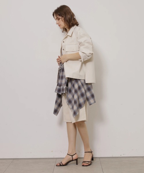 CADUNE(カデュネ)の「コーデュロイハーフパンツ(その他パンツ・レディース・オフホワイト/ブラウン・38/36)」の5枚目の写真