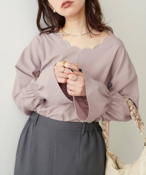 natural couture(ナチュラルクチュール)の「2WAYスカラップブラウス(シャツ/ブラウス・レディース・その他2/グレイッシュベージュ/サックスブルー/ブラウン/その他1/ブラック/アイボリー/ボルドー・FREE)」の18枚目の写真