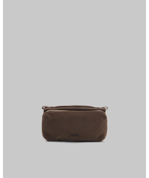 Topologie(トポロジー)の「Bottle Sacoche Medium(ボトル サコッシュミディアム)(ショルダーバッグ・レディース・ブルー/グリーン系/ダークグレー/アッシュグレー/ブルー系/ブラウン/パープル・ONE SIZE)」の4枚目の写真